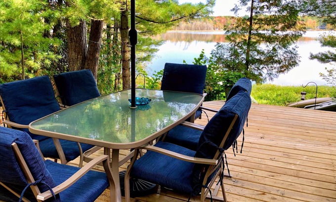 Interlochen Cabin | Cozy Lakefront Cabin Near Interlochen