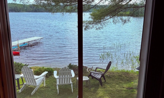 West Poland Cabin | Cozy Lakeside Retreat: 2 Cabins, 2 Bedrooms with AC & WiFi in Peaceful Poland