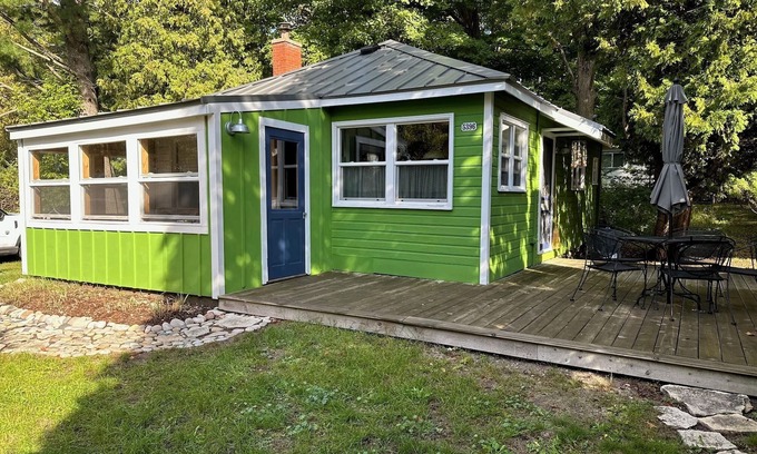 Lake Township Cottage | Cozy Little 'Get-a-Away'