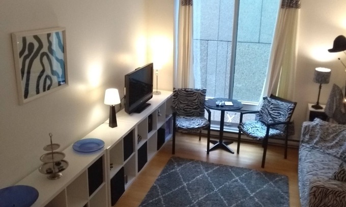 Edmonton Apartment | Cozy Loft in Central Downtown