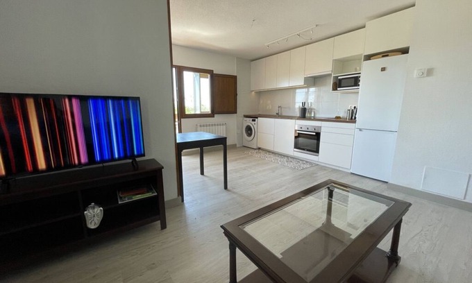 Cogolludo Condo | Cozy & lovely 2 bedroom apartment by the mountain