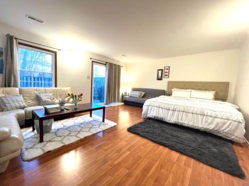 Annandale House | Cozy Master Room near Washington DC