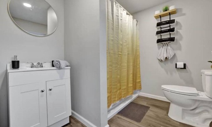 Athens Cottage | Cozy Midnight Cargo Cottage - Near Wheeler Lake