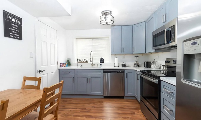Millcreek House | Cozy Millcreek Home SLC