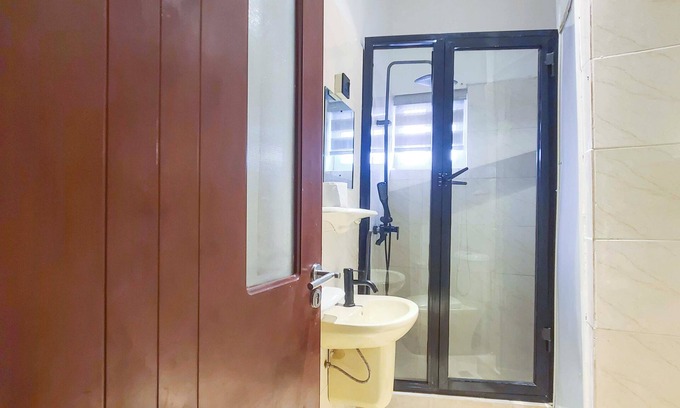 Ajah Apartment | Cozy & Modern 1 Bedroom with AC & WiFi in Central Lekki, Lagos, Nigeria.