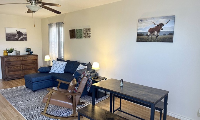 Sayre Apartment | Cozy modern small town apartment pet and child friendly large parking