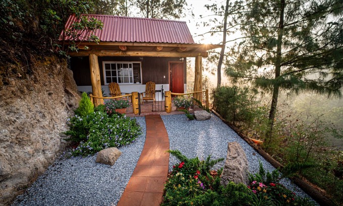 Tecpan Guatemala Cabin | Cozy mountain Cabin with great views. Finca Chuchiyá