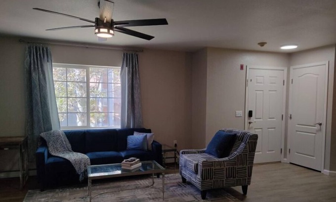Edwards Condo | Cozy Mountain Retreat Condominium