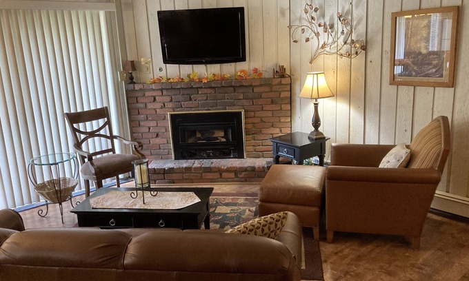 Snowmass Village Condo | Cozy Mountain Retreat in Snowmass Village CO