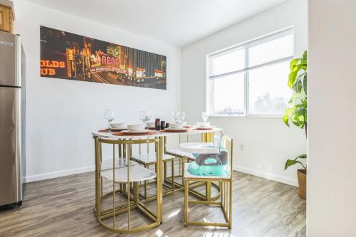 Reno/Tahoe Airport Apartment | Cozy Mountain View Retreat in Reno
