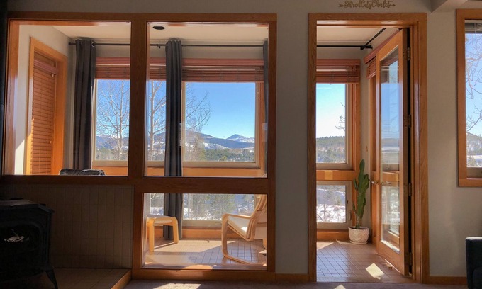 Wildernest Condo | Cozy Mountain Views with Easy Access to Ski Resorts