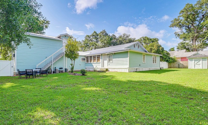 Murrells Inlet Apartment | Cozy Murrells Inlet Studio - Walkable!