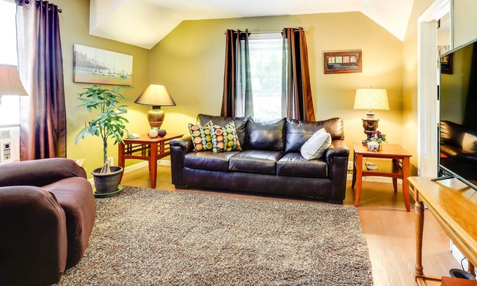 Lakeside Apartment | Cozy Muskegon Vacation Rental Near Lake Access