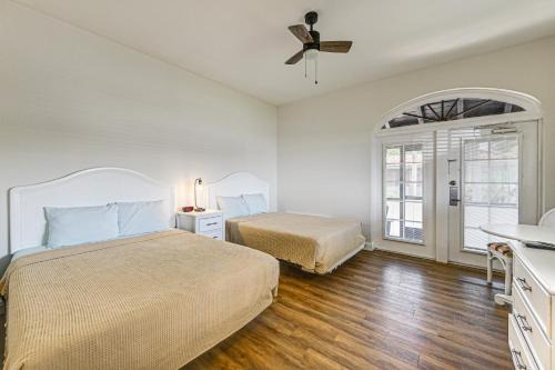 Naples Apartment | Cozy Naples Retreat with Community Pool and Water View