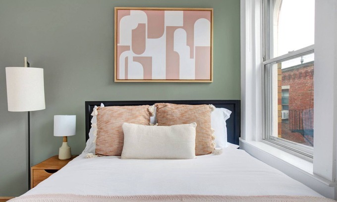 North End Apartment | Cozy North End 2BR steps from Harborwalk by Blueground