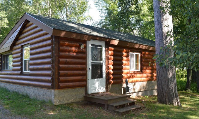 Rhinelander Cabin | Cozy northwoods cabin retreat w/water access
