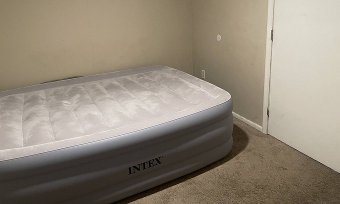 Mount Holly House | Cozy one bed