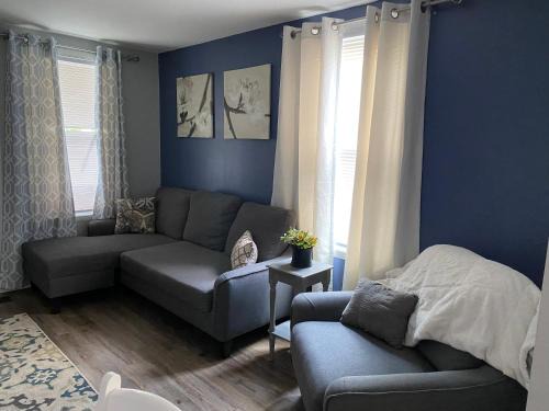 Adrian House | Cozy One Bedroom House