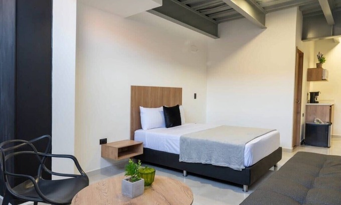 La Candelaria Apartment | Cozy One-Bedroom Retreat in Medellín