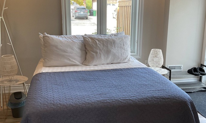 Meadowvale Village Apartment | Cozy, peaceful family-friendly neighborhood-steps away from the credit river