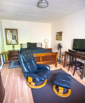 Mar Vista House | Cozy private Guest House