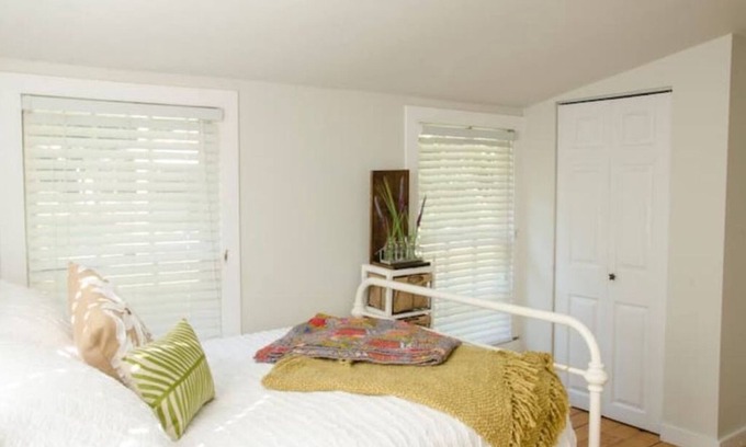 Lockeland Springs House | Cozy private home in E. Nashville near downtown!