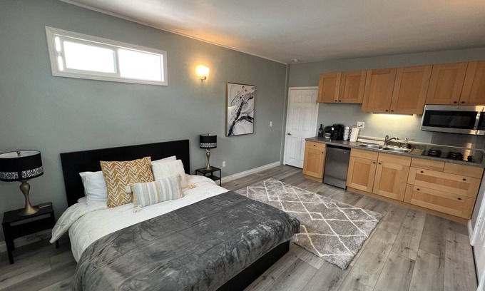 Olde Carlsbad Apartment | Cozy, Private Suite In Carlsbad