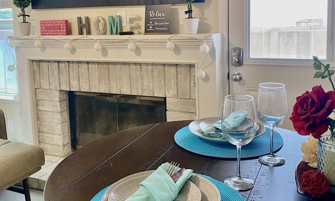 Windsor Apartment | Cozy Private Suite w/Private Entrance, Fire Pit