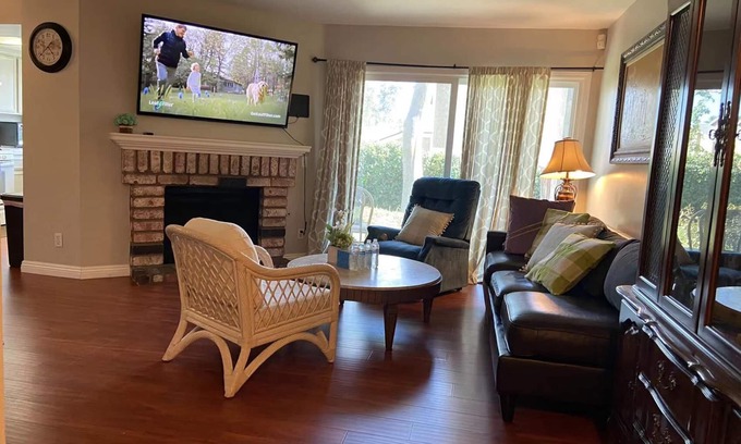 Ontario Condo | Cozy Quiet&Great location, near Ontario Airport