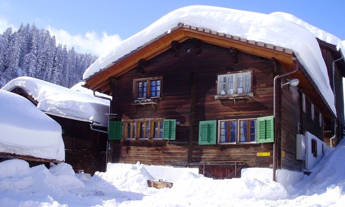 Medel House | Cozy, quiet house in the mountains