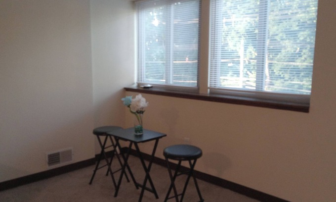 Coraopolis House | Cozy quiet place for short term or long term close to shopping areas.