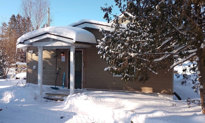 Algoma District House | Cozy Quincy: Comfortable stay, near Hwy. 17.
