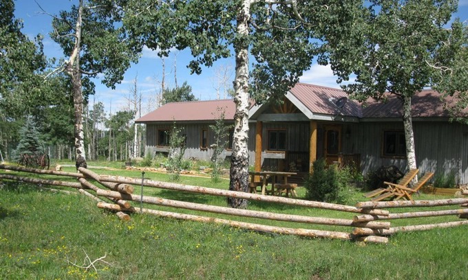 Placerville House | Cozy Ranch House - Elk and Wildlife Preserve Southwest Co