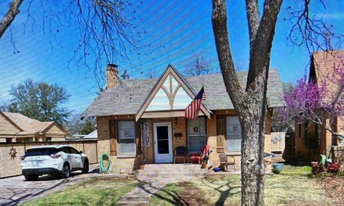 Wichita Falls Apartment | Cozy Rear Apartment