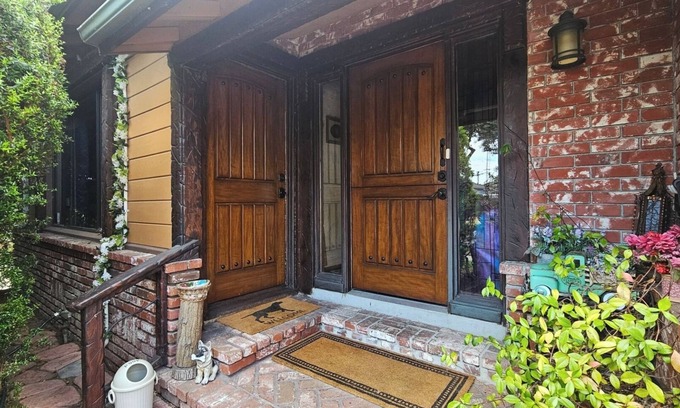 Harbor Apartment | Cozy relaxing home No pet feesn