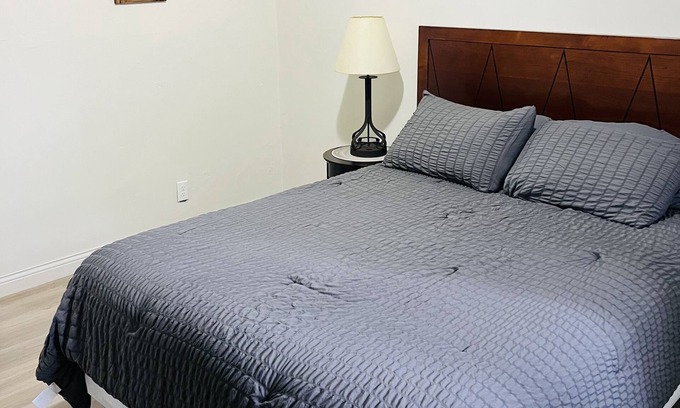 Shawano Resort | Cozy retreat across the street from Shawano Lake.