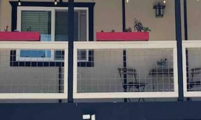 Wrightwood House | Cozy Retreat|Close to Village|Pets OK