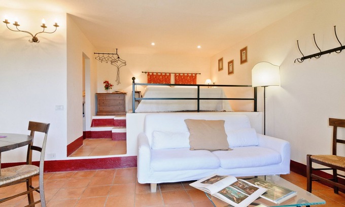 Monticchiello Other | Cozy retreat for 2 with pool & A/C in Val d'Orcia | Moraiolo