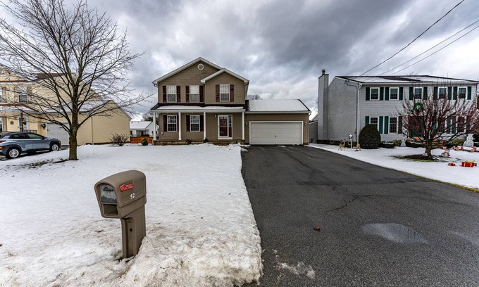 Glens Falls House | Cozy retreat in the heart of the city!