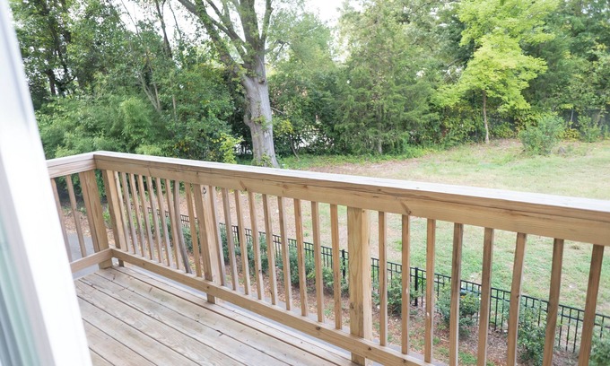 Charlotte Apartment | Cozy Retreat near Uptown Charlotte with Free Parking & Wi-Fi