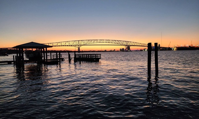 Jacksonville Condo | Cozy Riverfront Condo with great space and spectacular views in Jacksonville, FL