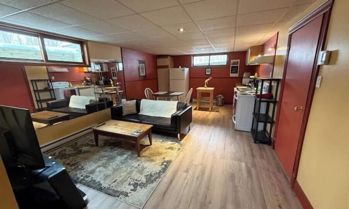 Chelsea Apartment | Cozy room and studio in Chelsea