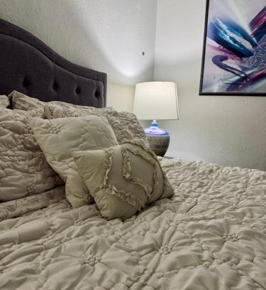 Las Vegas House | Cozy Room close to the strip in Las Vegas