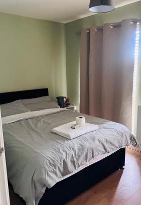 Newark upon Trent House | Cozy Room in Nottingham