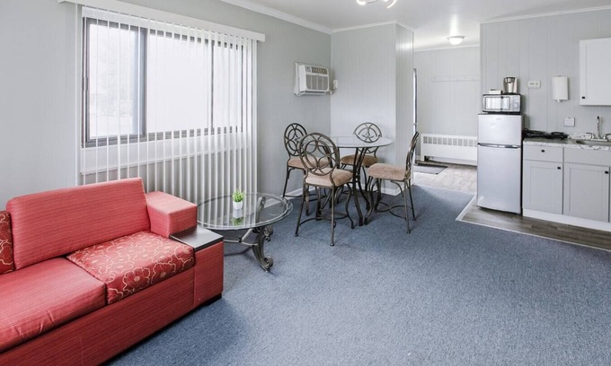 Riverview Apartment | Cozy Room + Private Bath and Wi-Fi in Brownstown