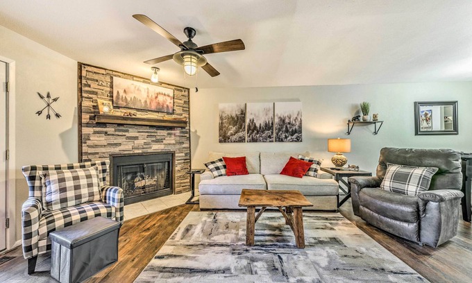 Ruidoso Condo | Cozy Ruidoso Condo w/Grill & Mountain Views!