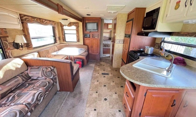 Trowbridge Park House | Cozy RV in enchanting Marquette, Michigan