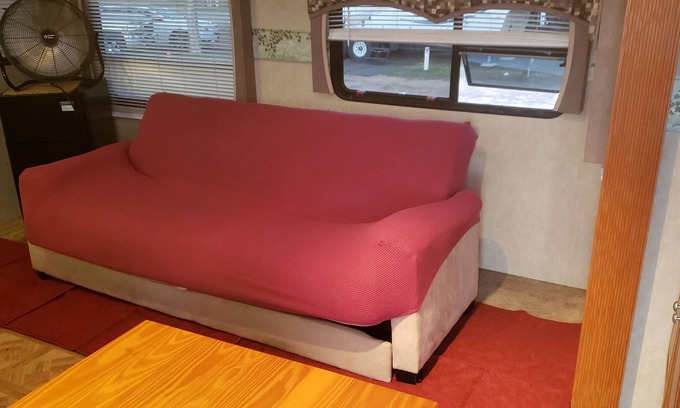 Carrizo Springs House | Cozy RV Living