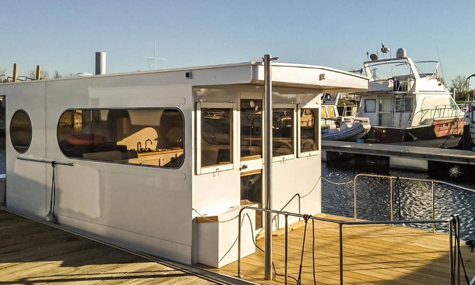 Ophoven Boat Rental | Cozy ship in Ophoven with lake view