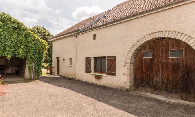 Confracourt Cottage | Cozy single-story cottage in Confracourt, nature and relaxation